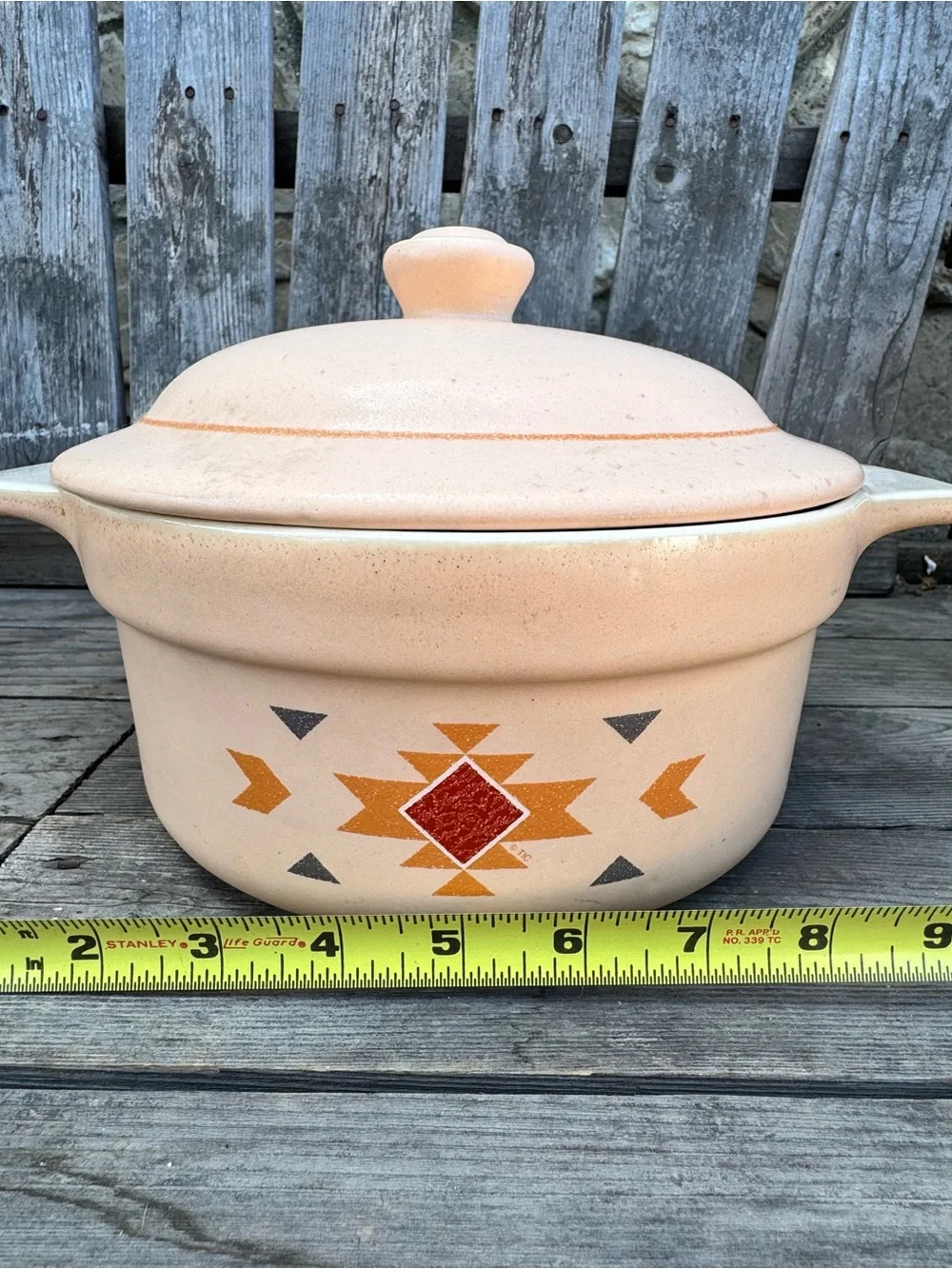 Vintage Treasure Craft Southwest Pastel Peach Casserole / Chili Pot with Lid